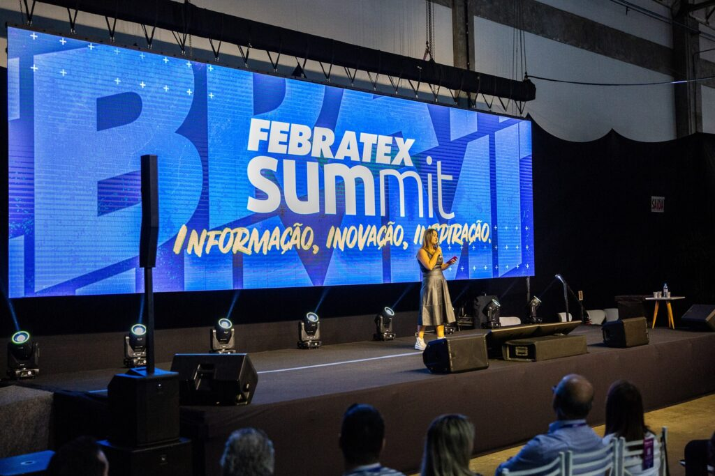 Sustentabilidade e futuro conduzem palestras e debates no primeiro dia do Febratex Summit